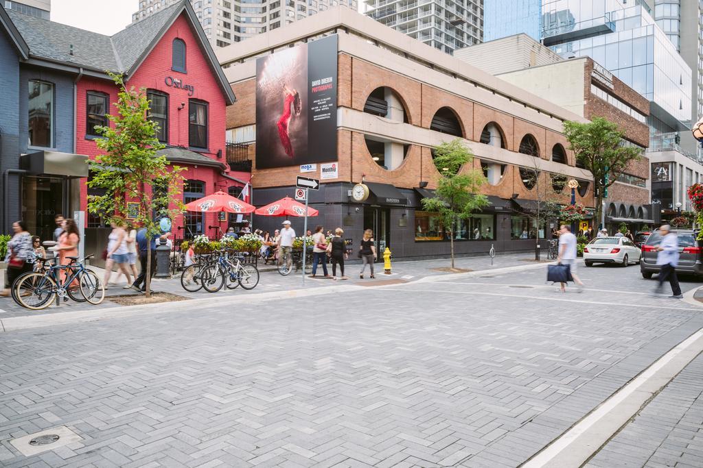 Quickstay - Chic In Yorkville Toronto Exterior photo